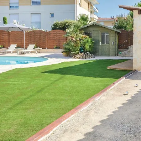 Three-bedroom Holiday In Vakantiehuis