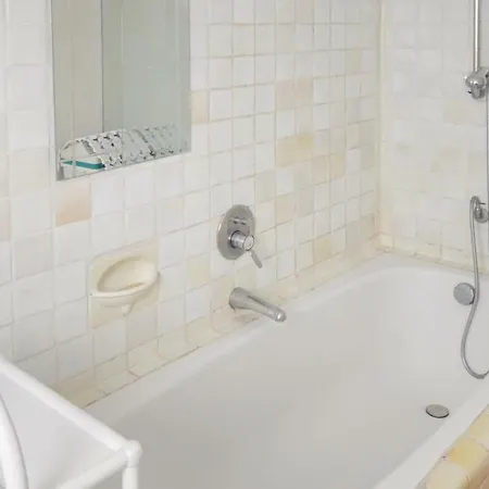 Three-bedroom Holiday In Vakantiehuis *
